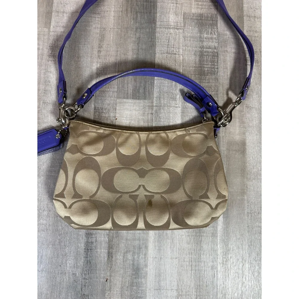 Coach signature poppy